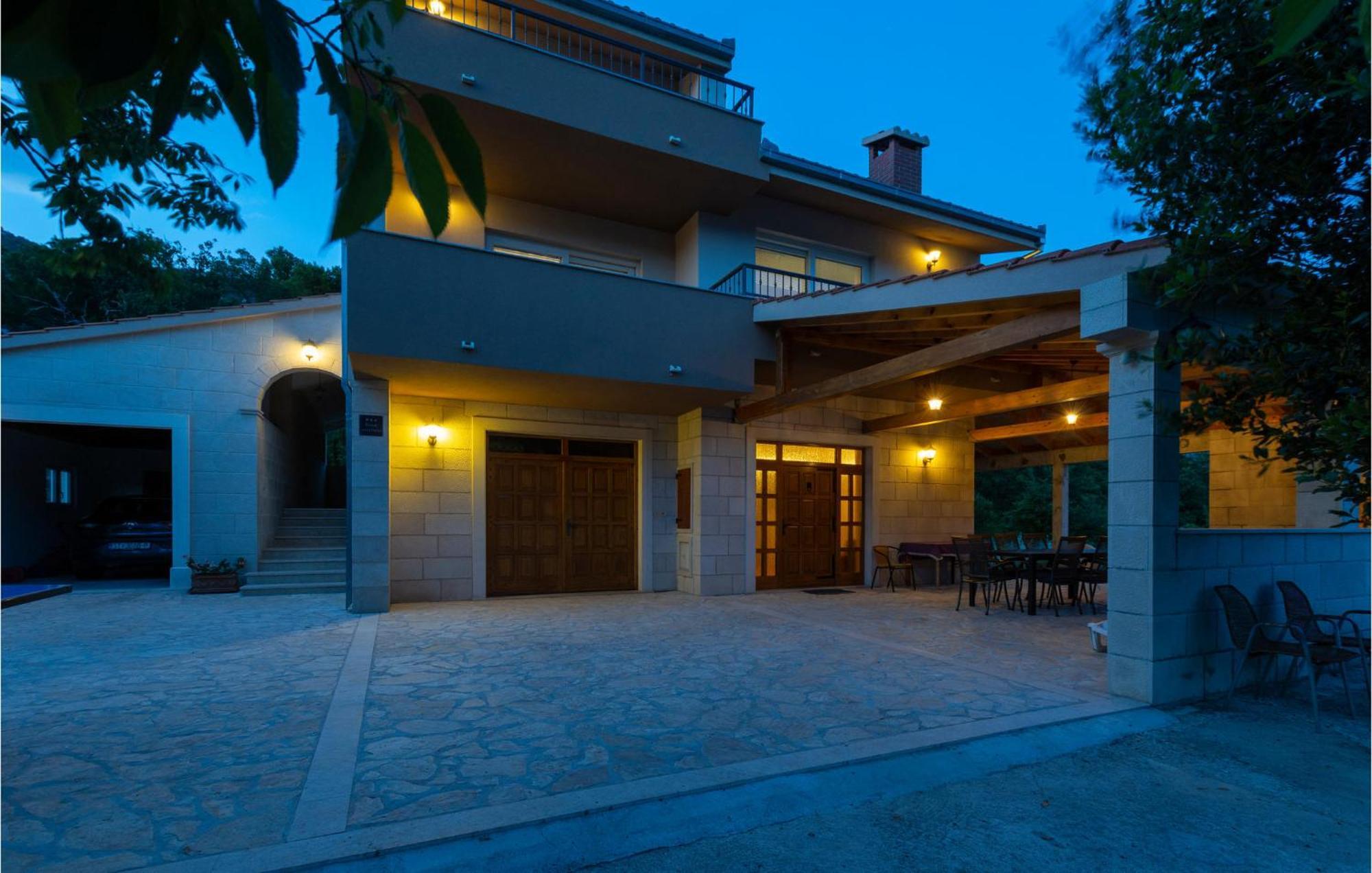 Nice Apartment In Ostrvica With Kitchen Exterior foto